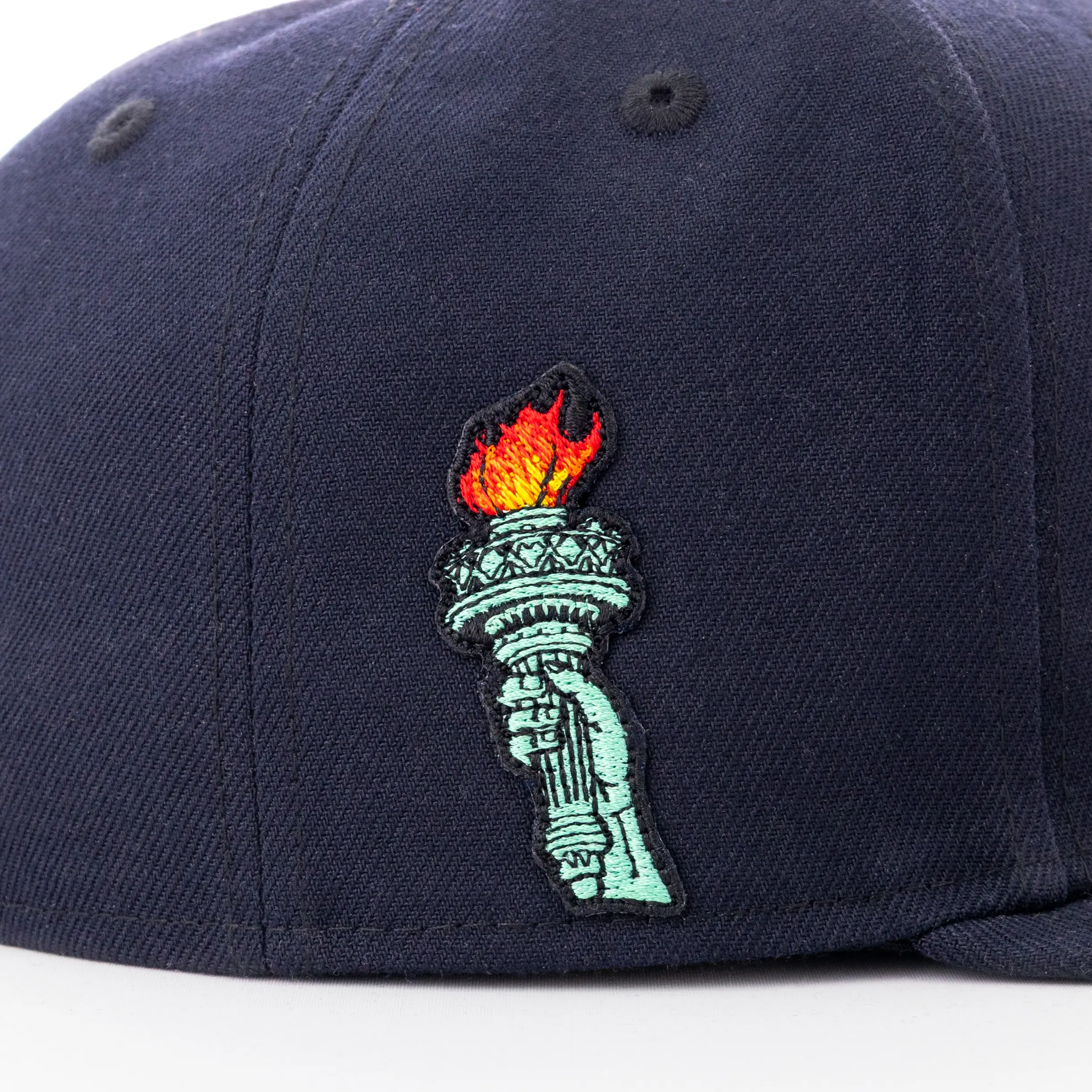 New York Yankees Custom Hat 'King of New York' Statue Of Liberty - Image 6