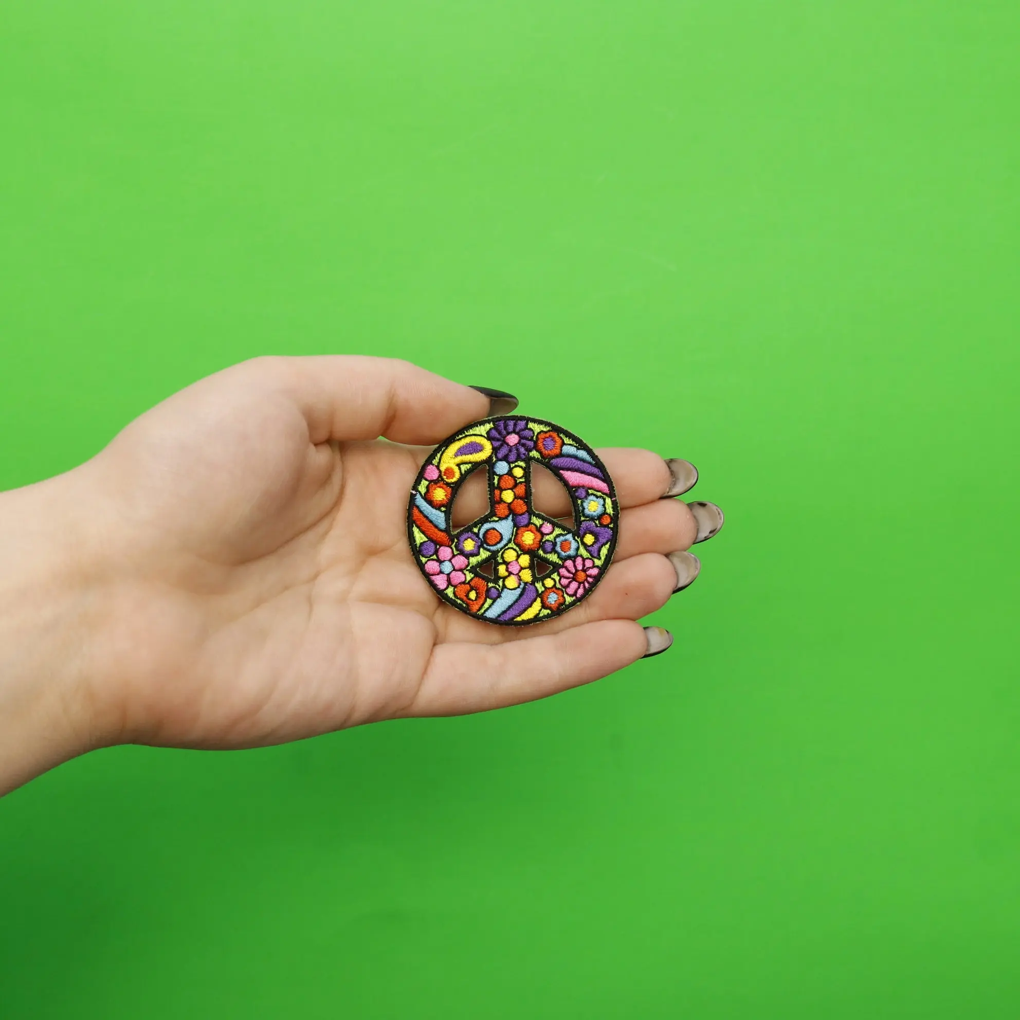 Retro Psychedelic Peace Symbol Embroidered Iron On Patch - Image 2
