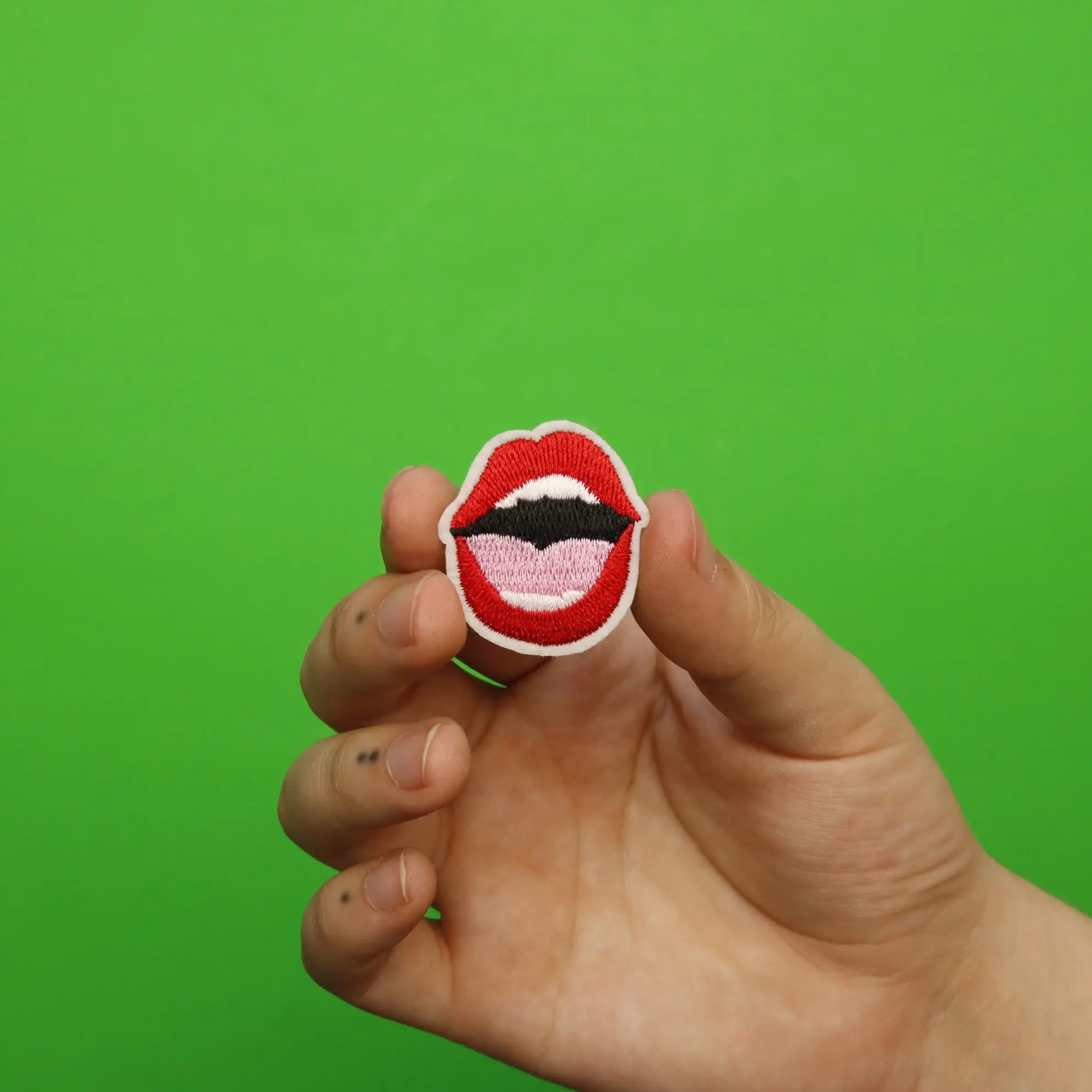 Singing Mouth Embroidered Iron On Patch - Image 2